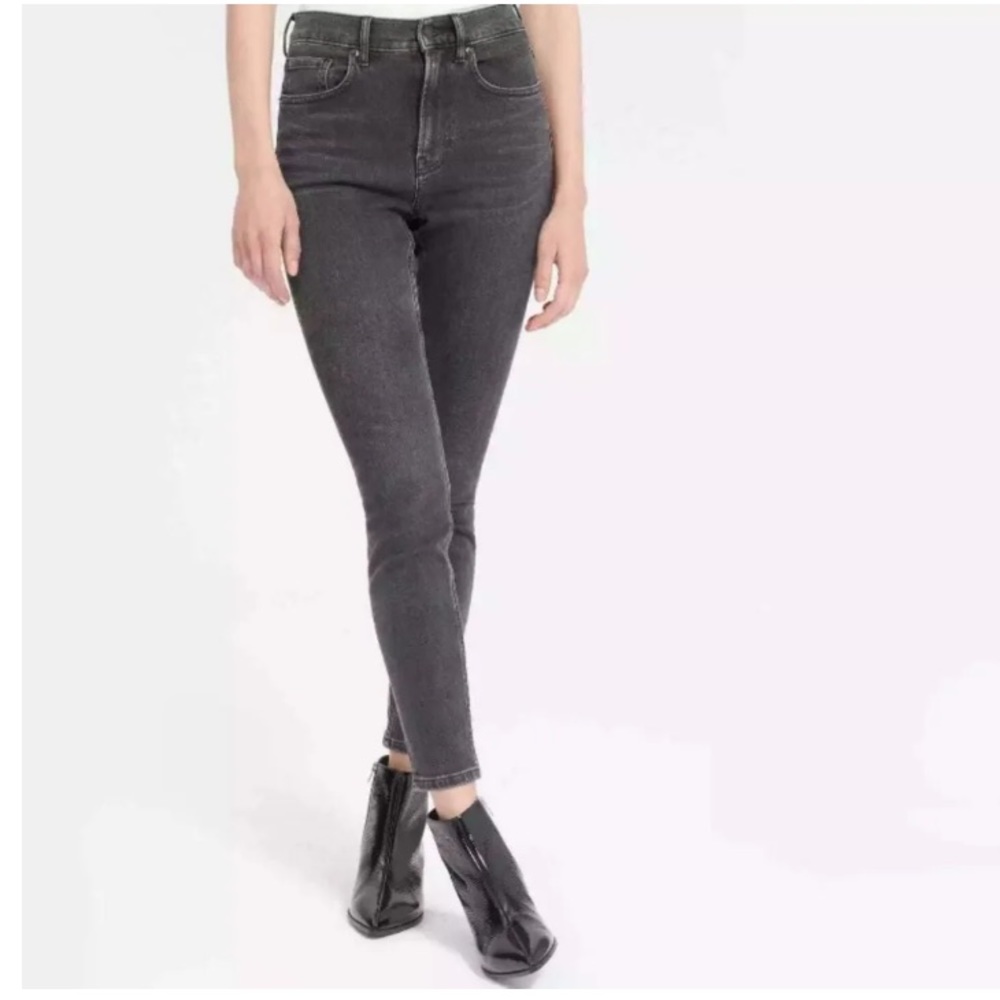 Everlane Gray Mid- Rise Classic Skinny Jean